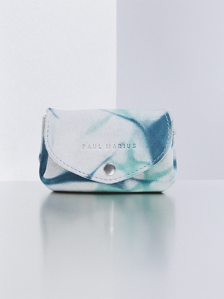 Porte-monnaie en cuir bleu LeGustave - Tie & Dye Bleu photo focus matiere
