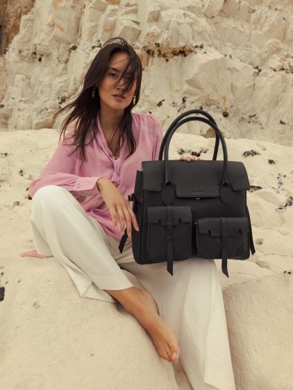 James - Noir Charbon