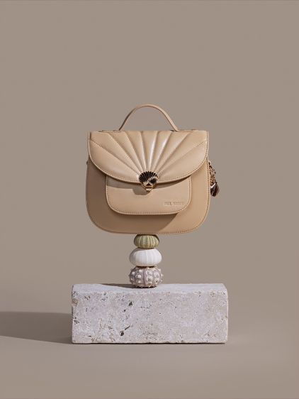 Mademoiselle George Coquillage - Sable