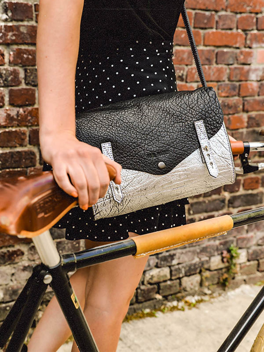 L'Indispensable Argent?� / Noir - sac bandouli?�re cuir femme Argent?�,Noir | PAUL MARIUS