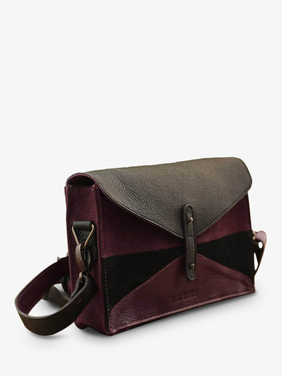photo-vue-de-face-sac-bandouliere-cuir-femme-noir-lepapillon-noir-prune-paul-marius-w09-b-p