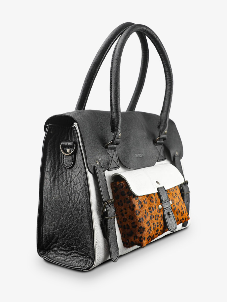 photo-vue-de-dos-sac-bandouliere-cuir-femme-noir-blanc-lerive-gauche-m-leopard-noir-blanc-paul-marius-w01m-lp-b-w