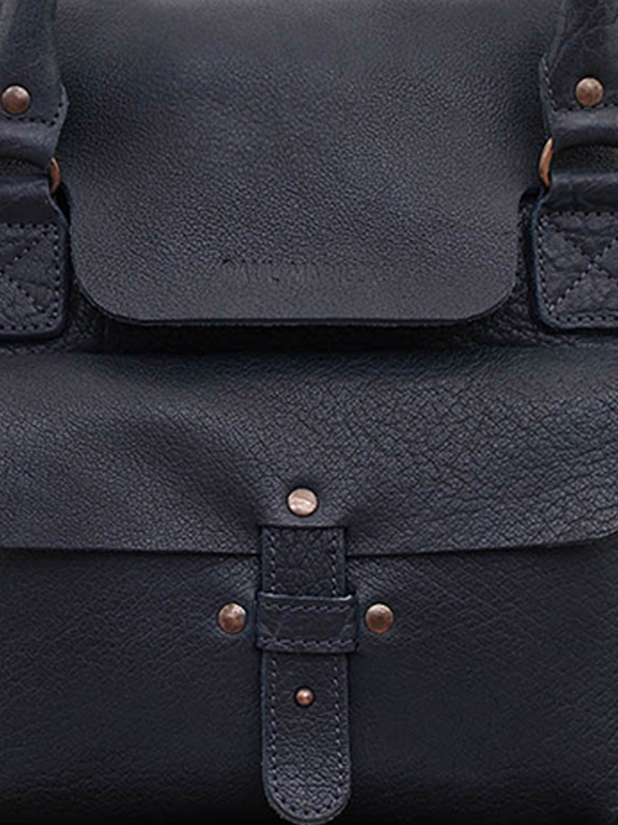 photo-portee-sac-bandouliere-cuir-femme-bleu-lerive-gauche-m-bleu-encre-paul-marius-w01m-db