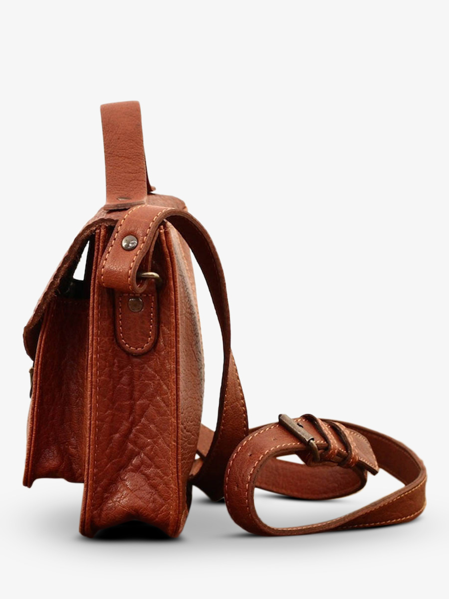 photo-vue-de-cote-sac-bandouliere-cuir-femme-marron-mademoiselle-george-naturel-paul-marius-w05-l