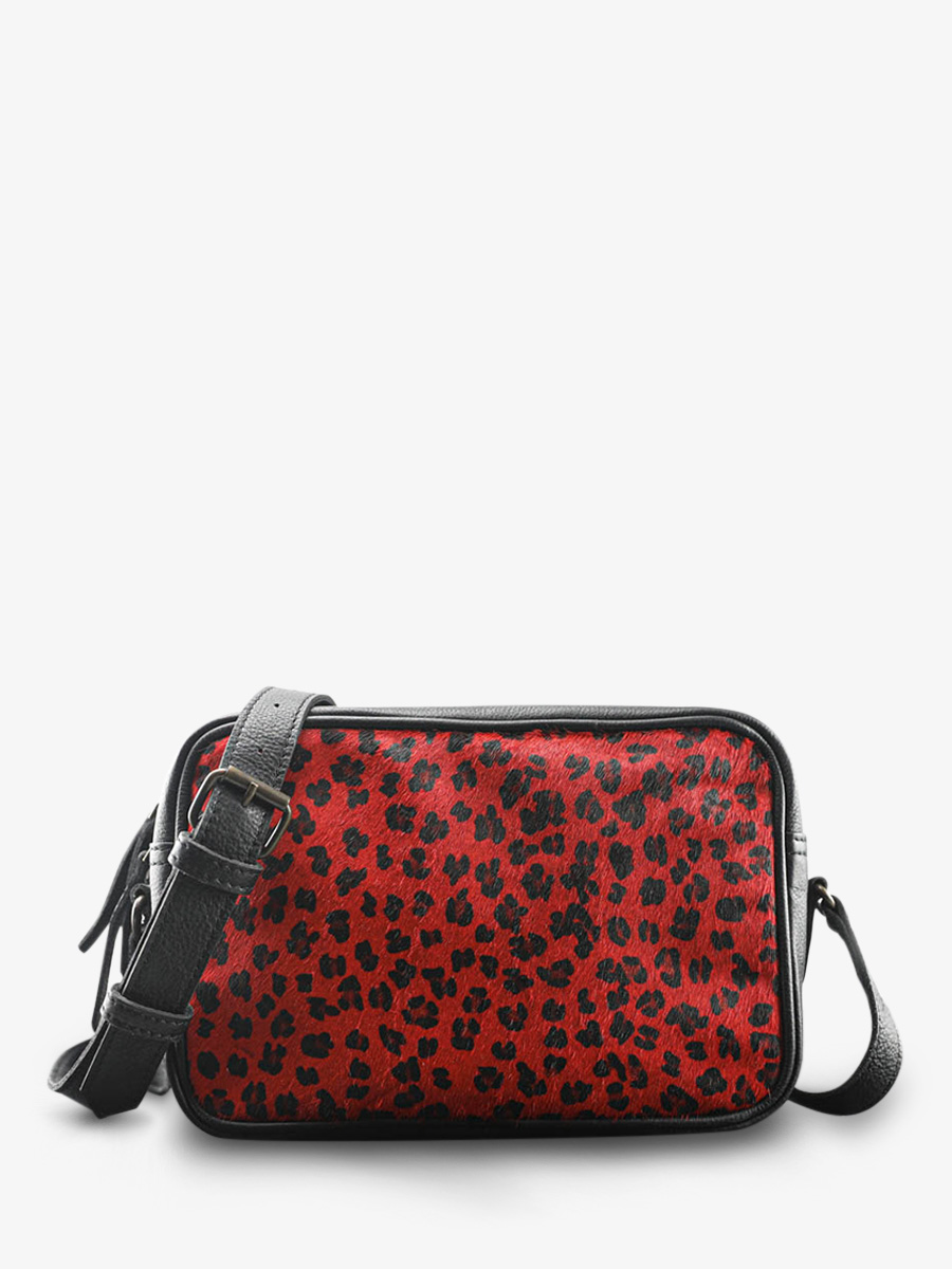 photo-vue-de-cote-pochette-cuir-femme-noir-rouge-limpertinent-leopard-noir-rouge-paul-marius-w22-lp-b-r