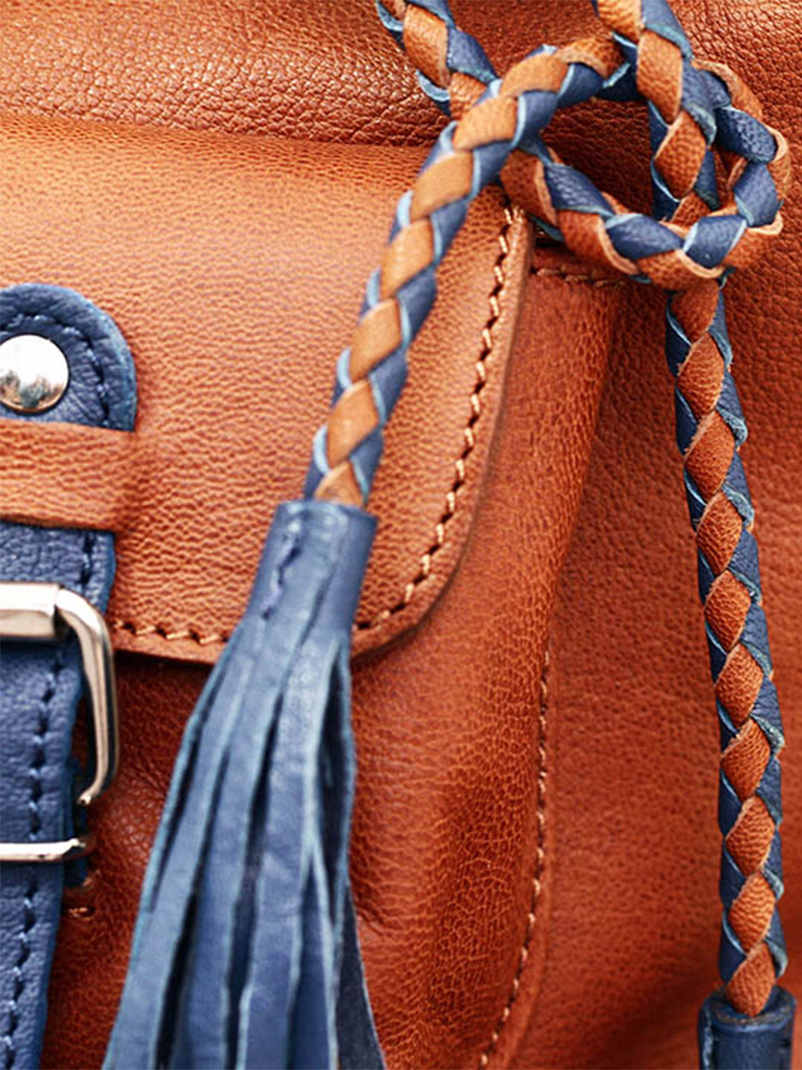photo-vue-de-dos-sac-seau-cuir-femme-marron-bleu-leflâneur-naturel-bleu-paul-marius-m303-b-l
