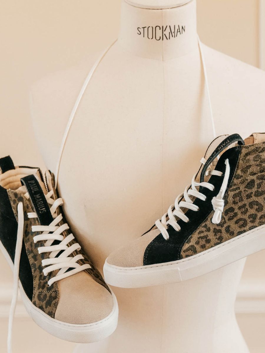 photo-vue-de-cote-sneaker-femme-cuir-leopard-pm001-leopard-kaki-paul-marius-pm001-lp-k-s35
