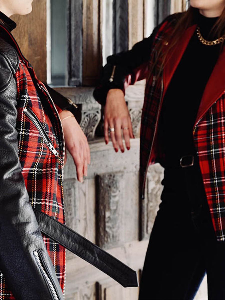 photo-portee-trench-cuir-femme-rouge-letrench-tartan-rouge-paul-marius-wtc-sco-r-s36