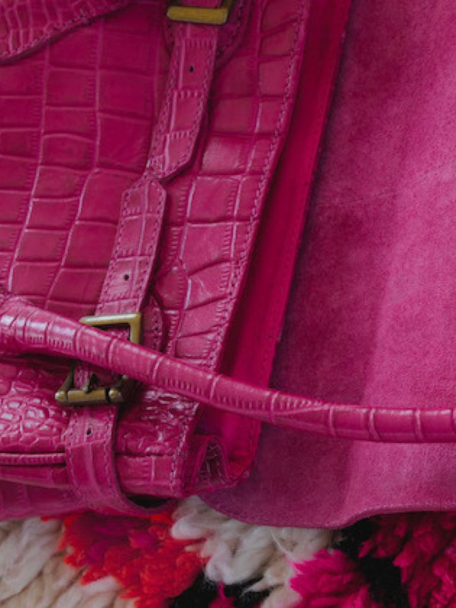 photo-matiere-sac-a-main-cuir-femme-rose-colette-s-alligator-cocktail-tourmaline-paul-marius-w28s-a-pi