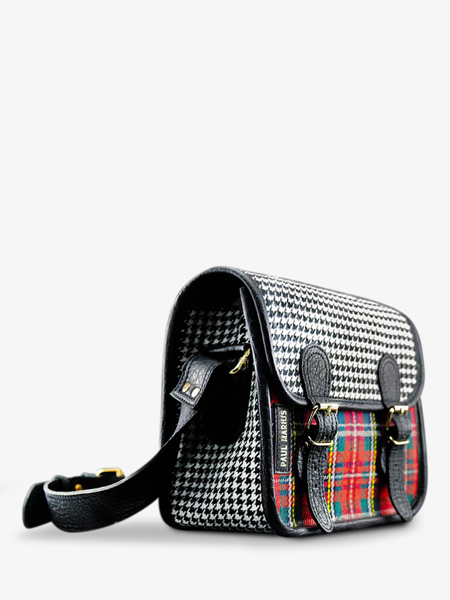 photo-vue-de-cote-sac-bandouliere-cuir-femme-lasacoche-s-barock-paul-marius-m02s10-sco