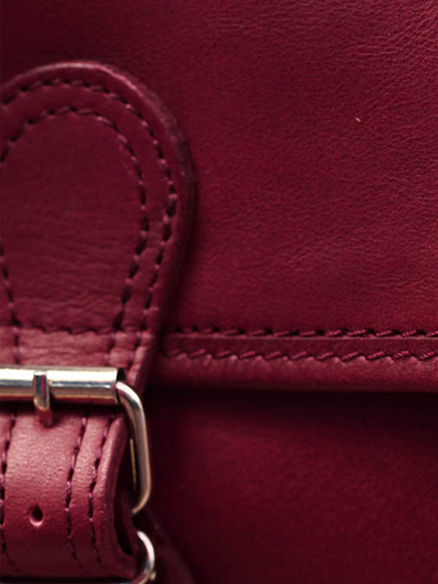 photo-matiere-porte-document-cuir-a4-rouge-lasacoche-m-bordeaux-paul-marius-m02s14-dr