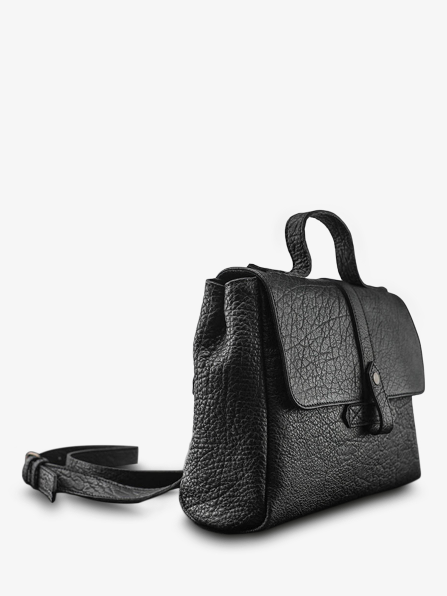 photo-vue-de-cote-sac-bandouliere-cuir-femme-noir-lecorneille-noir-paul-marius-w23-b