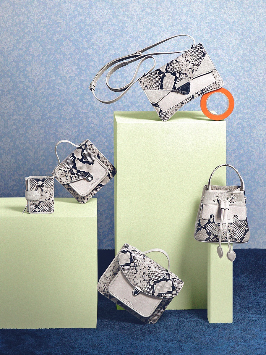 Petit sac seau en cuir gris Capucine XS Python - Galet vue dos