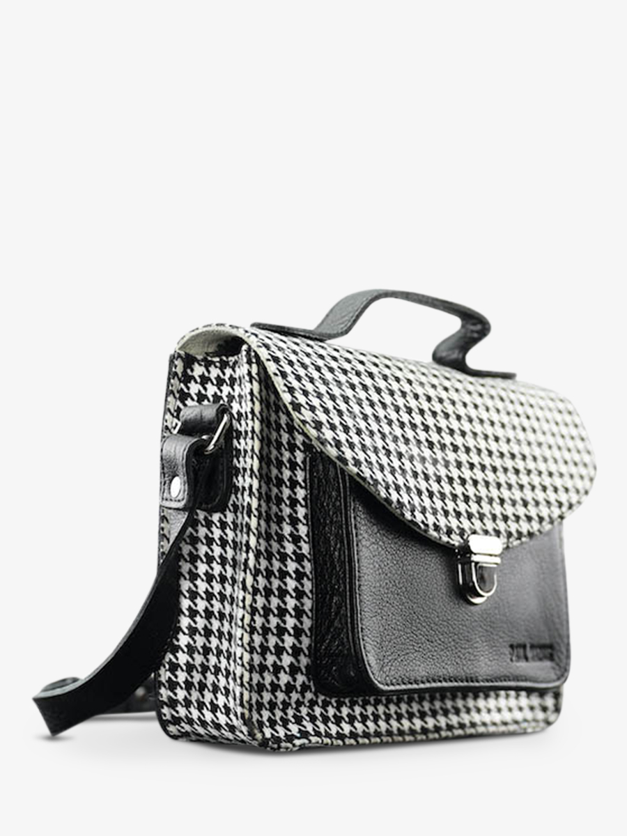photo-vue-de-cote-sac-bandouliere-cuir-femme-noir-mademoiselle-george-grand-prix-noir-paul-marius-w05-hs-b