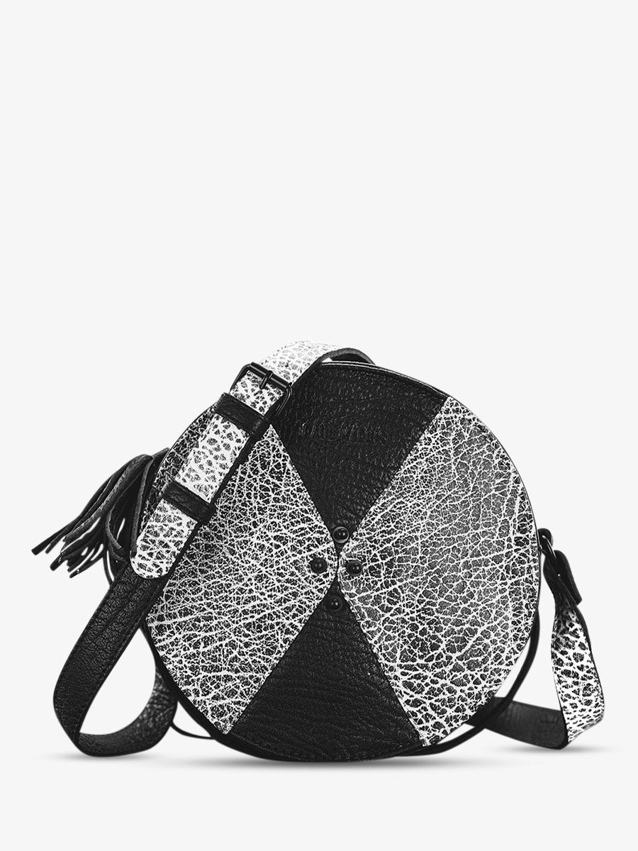 photo-vue-de-cote-sac-bandouliere-cuir-ron-femme-monprecieux-empreinte-paul-marius-w18-b-w