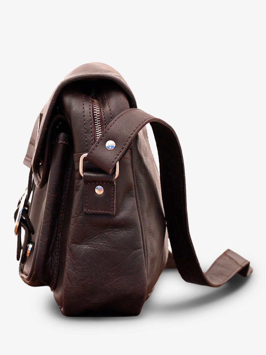 photo-vue-de-cote-sac-bandouliere-cuir-femme-noir-lerouen-indus-paul-marius-m45-d