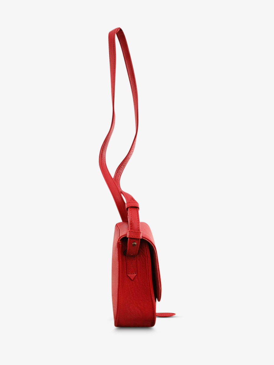 photo-vue-de-cote-sac-bandouliere-cuir-femme-rouge-lidole-rouge-carmin-paul-marius-w16-r