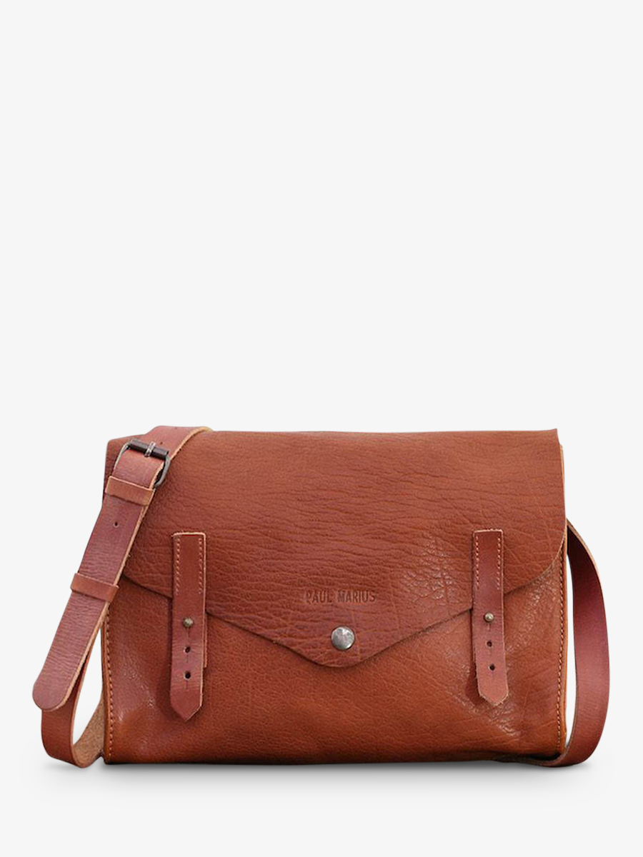 photo-vue-de-face-sac-bandouliere-cuir-femme-marron-lindispensable-naturel-paul-marius-w08-l